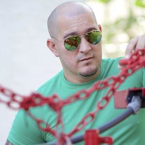 Meet your Posher, Jose